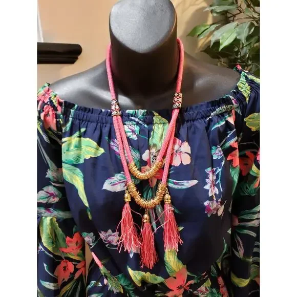 Hint of Blush Women's Off-Shoulder Floral Romper Size M Navy 100% Polyester - Picture 3 of 11